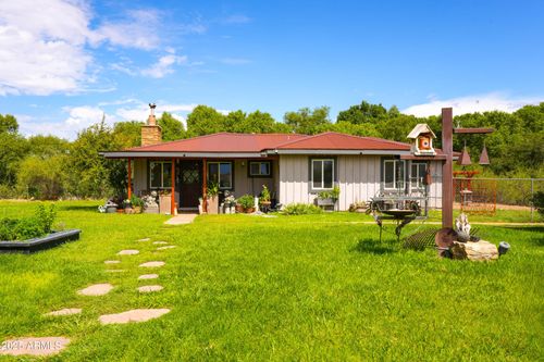 3380 W Cloverleaf Ranch Rd, Camp Verde, AZ, 86322-8231 | Card Image