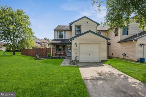 74 Poppy Ct, MOUNT LAUREL, NJ, 08054-3610 | Card Image