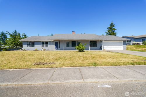 1225 Sw Barrington Dr, Oak Harbor, WA, 98277-4575 | Card Image