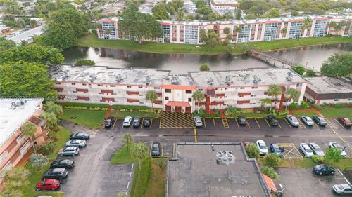 apt-103-1080 Del Lago Cir, Sunrise, FL, 33313-6804 | Card Image
