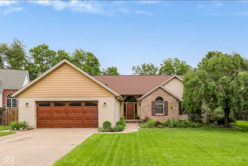 701 E Tracee Ct, Bloomington, IN, 47401-8963 | Card Image