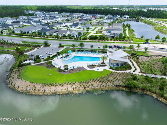 575 Buttonwood Loop, House other with 3 bedrooms, 2 bathrooms and null parking in Yulee FL | Image 57