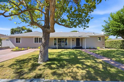 469 Boyd Rd, Pleasant Hill, CA, 94523-3242 | Card Image