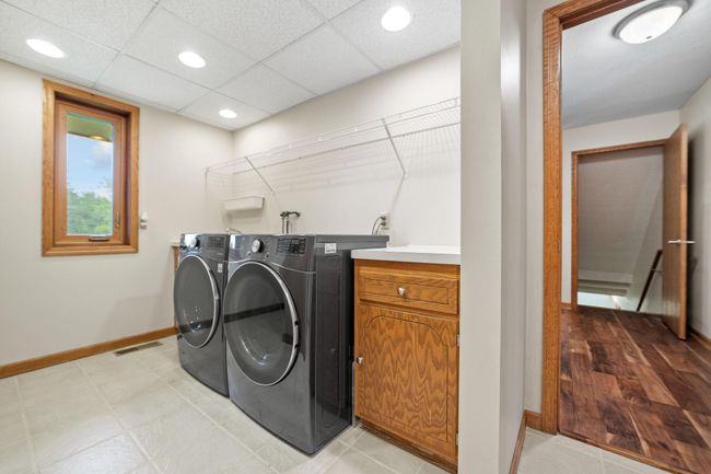61-web-or-mls-3125 Carriage Dr -61.jpg | Image 13