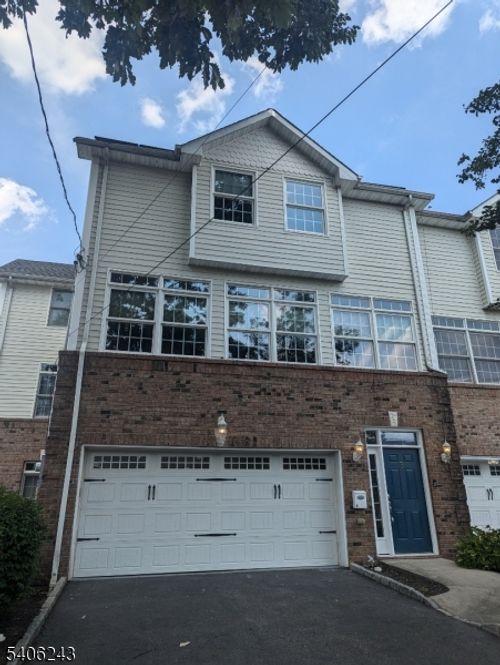 3-200 Burnett Ave, Maplewood, NJ, 07040-3259 | Card Image