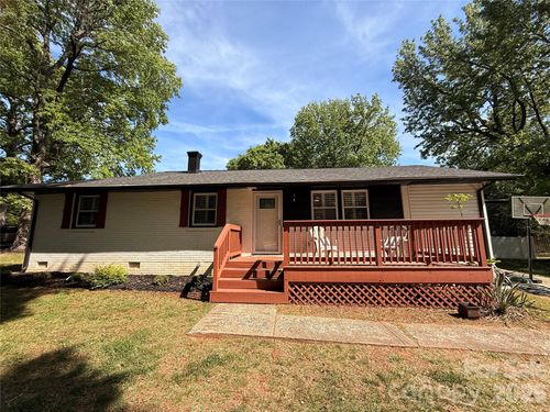 401 Rutland Dr, Charlotte, NC, 28217-2013 | Card Image