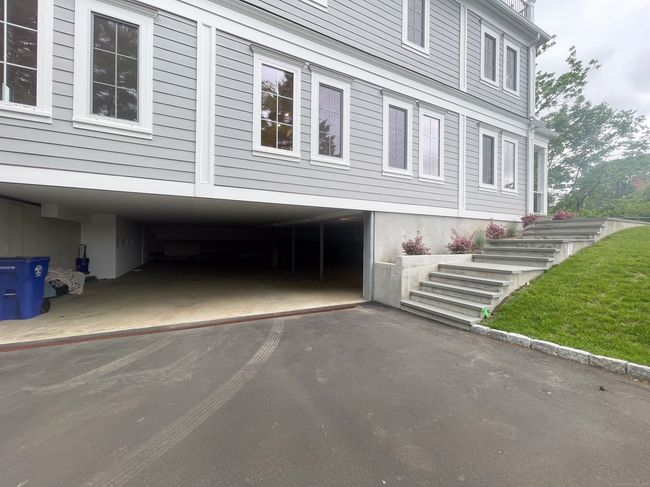 100 Truman St, Home with 3 bedrooms, 3 bathrooms and null parking in Norwalk CT | Image 19