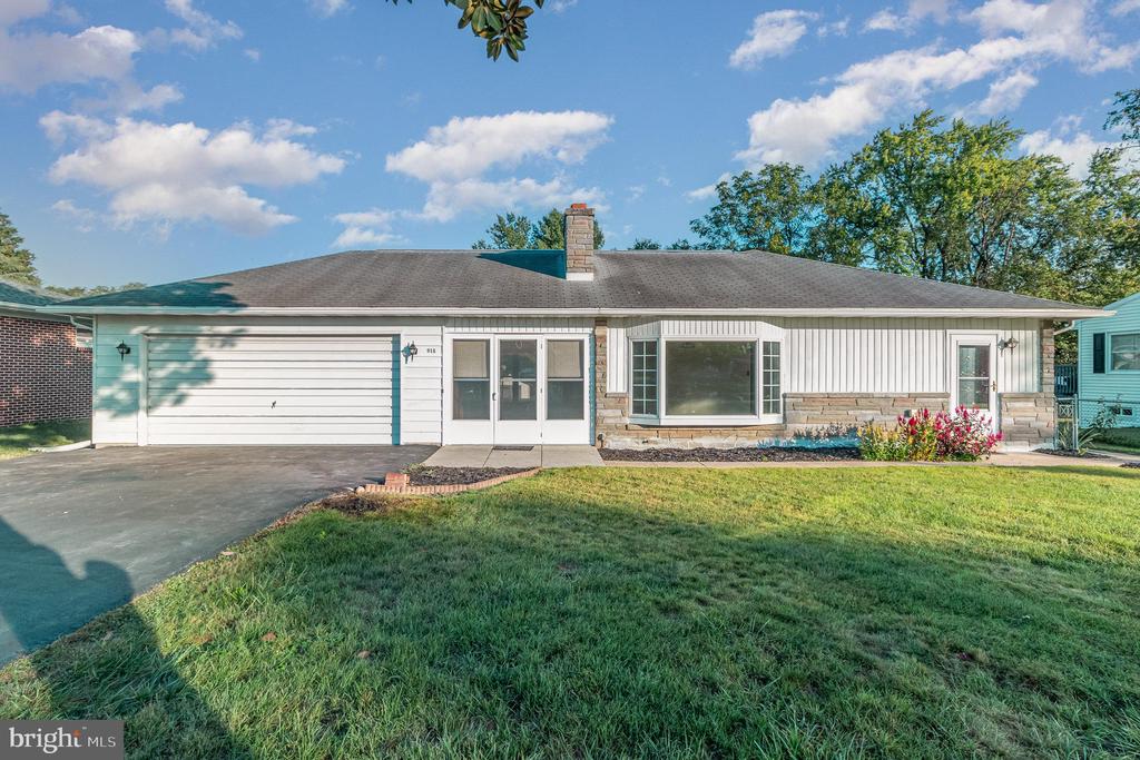 Hamilton St, Carlisle, PA 17013