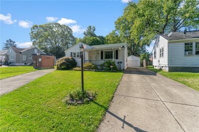 Ranch with 3 Bedrooms garage with covered Patio and storage for pool works. | Image 1