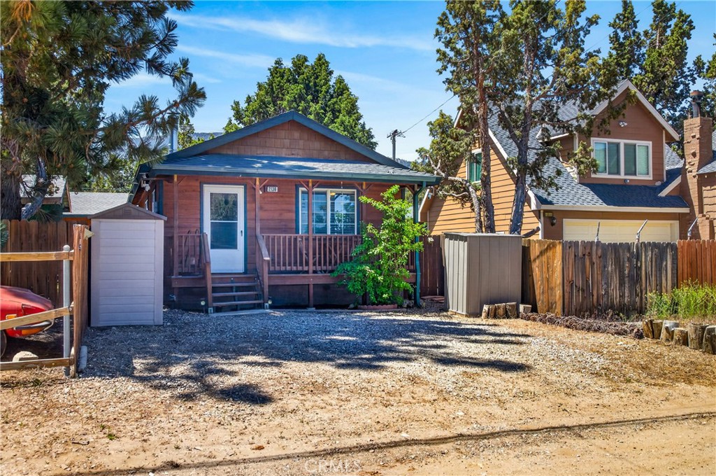 Residential in Big Bear City 4