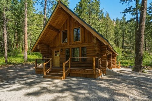 2350 First Creek Rd, Chelan, WA, 98816-9381 | Card Image