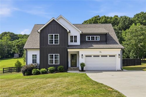 144 Odell Myers Rd, Advance, NC, 27006-7434 | Card Image