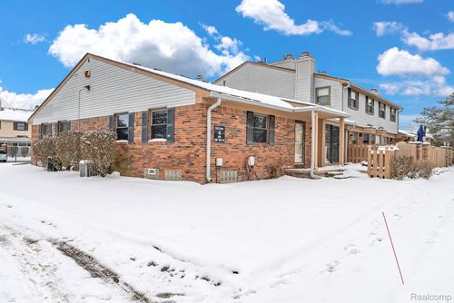 apt-27-1891 Vine Way Dr, Canton, MI, 48188-1851 | Card Image