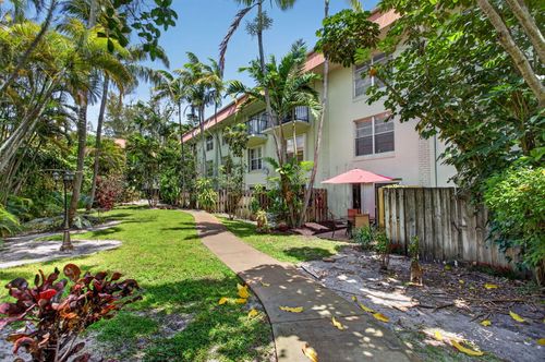 801 W Oakland Park Blvd, Wilton Manors, FL, 33311-1793 | Card Image