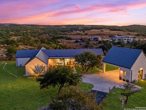 577 Cattle Creek Rd, Johnson City, TX, 78636-2214 | Card Image