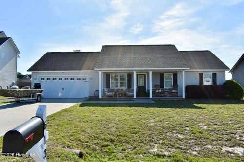 613 Parsley Dr, Hubert, NC, 28539-4223 | Card Image