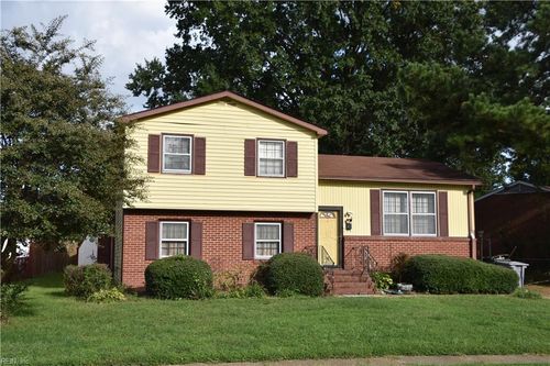 714 Milford Ave, Hampton, VA, 23661-1142 | Card Image