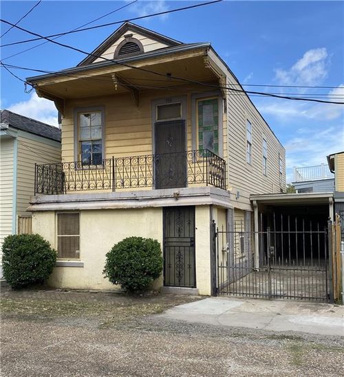715 Harmony St, New Orleans, LA, 70115-1109 | Card Image