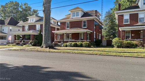 1518 Washington Ave, Parkersburg, WV, 26101-3514 | Card Image