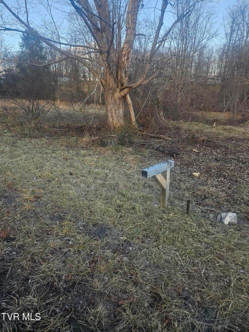 2556 Dungannon Rd, Coeburn, VA, 24230-5830 | Card Image