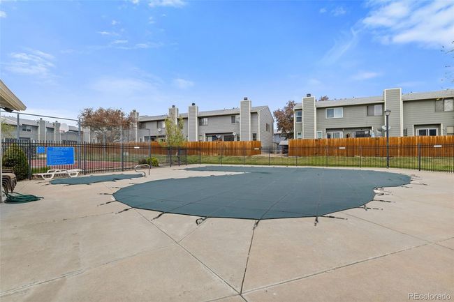 Community has pool and hot tub/spa | Image 39
