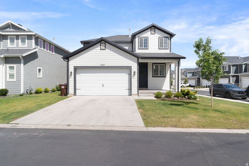 4887 E Breezy Patch Rd, Eagle Mountain, UT, 84005-6390 | Card Image