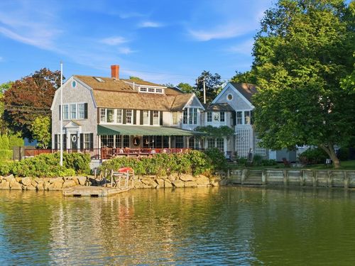 644 Washington St, Duxbury, MA, 02332-3828 | Card Image
