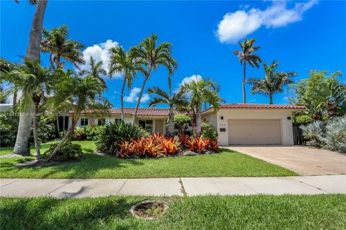 742 Harrison St, Hollywood, FL, 33019-1619 | Card Image