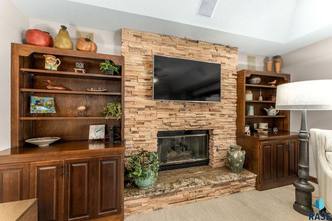 904 W Chicory Ln, House other with 5 bedrooms, 5 bathrooms and null parking in Sioux Falls SD | Image 13