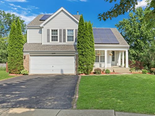 1379 Clavey Ln, Gurnee, IL, 60031-5175 | Card Image