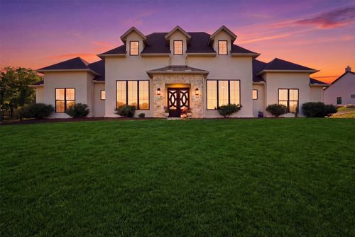 220 Greene Rd, Weatherford, TX, 76087-7082 | Card Image