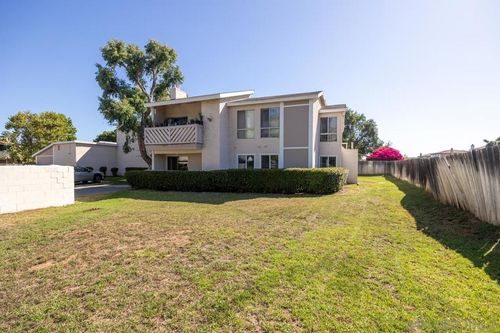 unit-1-2566 White Oak Pl, Escondido, CA, 92027-2836 | Card Image