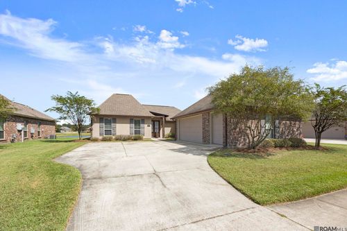 17007 Bradford Ave, Greenwell Springs, LA, 70739-5766 | Card Image