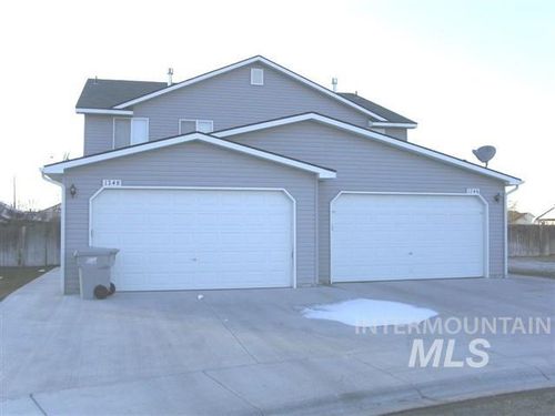 1246 Nw Nina Ct, Mountain Home, ID, 83647-2575 | Card Image