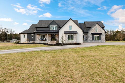 3340 Midland Acres Dr, Bell Buckle, TN, 37020-2006 | Card Image