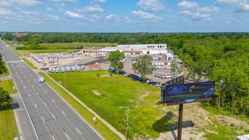 29416 Michigan Ave, Inkster, MI, 48141 | Card Image