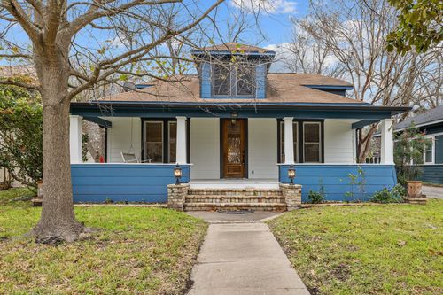 1211 Lexington St, Taylor, TX, 76574-2608 | Card Image