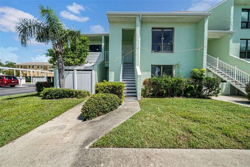 30-1 Windrush Blvd, INDIAN ROCKS BEACH, FL, 33785-2641 | Card Image