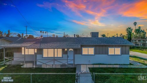 2701 Houchin Rd, Bakersfield, CA, 93304-5626 | Card Image
