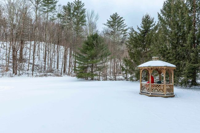 15 Outpost Farms Rd, House other with 3 bedrooms, 3 bathrooms and null parking in Manchestr Ctr VT | Image 51