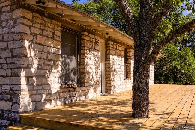 14910 Bullhead Rd, Home with 3 bedrooms, 1 bathrooms and null parking in Rocksprings TX | Image 9