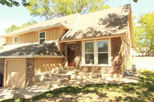 1610 E Cedar Pl, Olathe, KS, 66062-1865 | Card Image