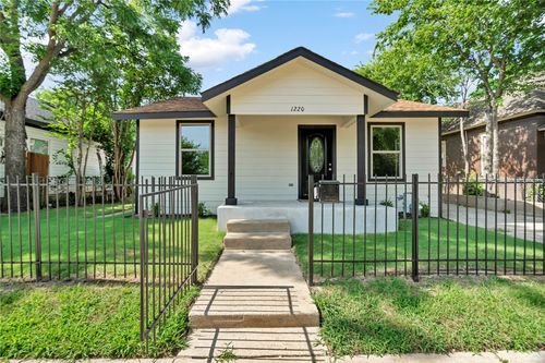 1220 Bessie St, Fort Worth, TX, 76104-1626 | Card Image