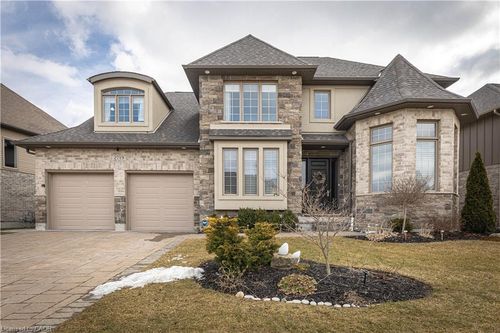 2719 Torrey Pines Way, London, ON, N6G0K5 | Card Image