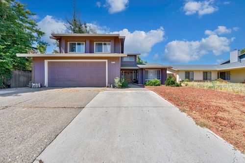 8908 Liscarney Way, Sacramento, CA, 95828-6104 | Card Image