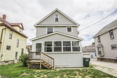 19 24th Street Nw, House other with 3 bedrooms, 1 bathrooms and null parking in Barberton OH | Image 1