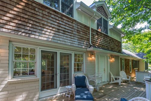 6 Camel Hollow Rd, Lloyd Harbor, NY, 11743-1604 | Card Image