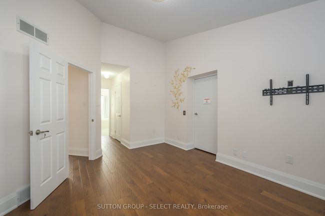 16 - 519 Riverside Dr, Condo with 3 bedrooms, 3 bathrooms and 1 parking in London ON | Image 15