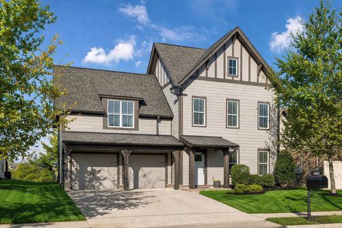 4001 Ryecroft Ln, Franklin, TN, 37064-1577 | Card Image
