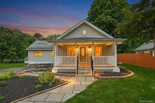 674 Eagle Valley Road, Tuxedo, NY, 10987 | Card Image